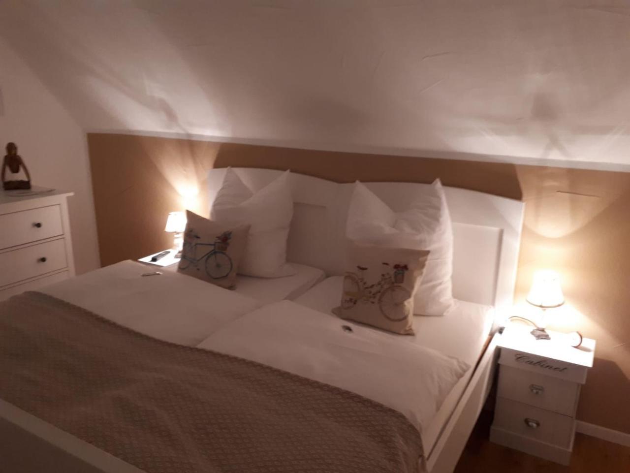Guest House Dommitzsch Екстер'єр фото