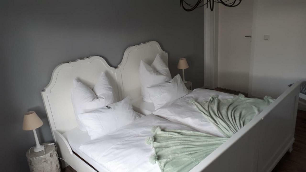 Guest House Dommitzsch Екстер'єр фото