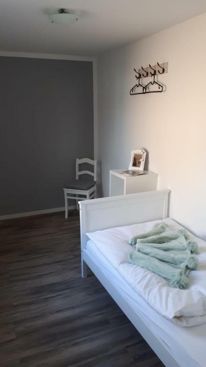 Guest House Dommitzsch Екстер'єр фото